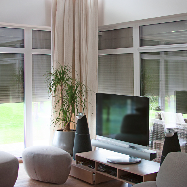 фото: Роллет на окно серии PRESTIGE 2000x2200