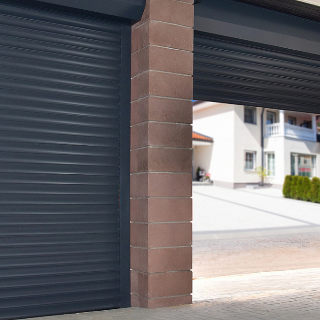 фото: Рулонные ворота АЛЮТЕХ  2500x2500 серии TREND