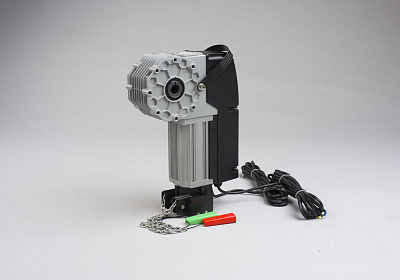 фото: Виды работ по ремонту автоматики для промышленных ворот